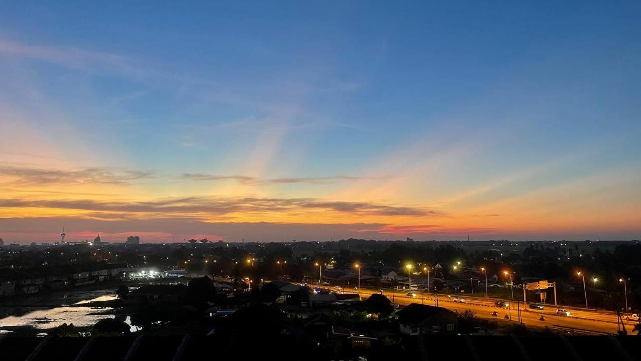 Myrumah Imperio Home , Alor Setar 3Br With Sky Infinity Pool Eksteriør bilde